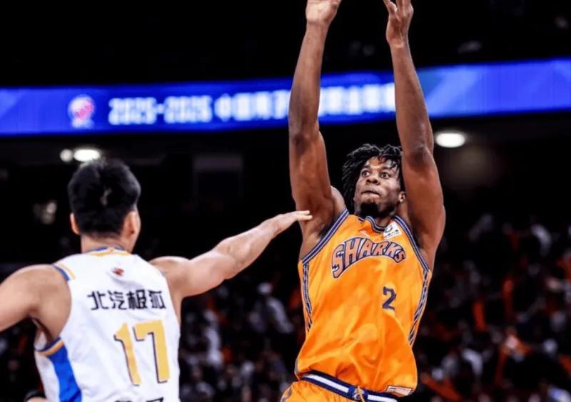 24直播网-上海86-67北京3喜1忧！白边蜕变，刘铮刘礼嘉回暖，弗格换了吧！