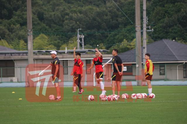 扬科维奇已备好“破韩”大计 称要展示出侵略性